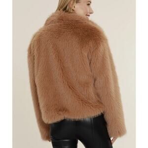 Dolce Cabo Faux Fur Jacket Women’s Size Medium M Camel Tan Short